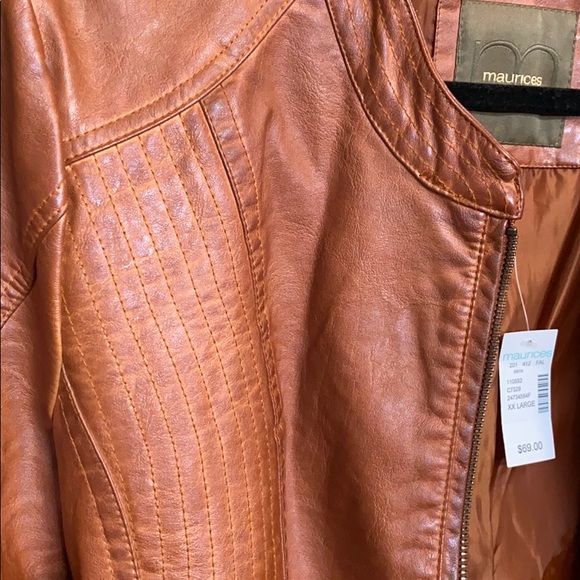 Faux leather jacket - Picture 2 of 3